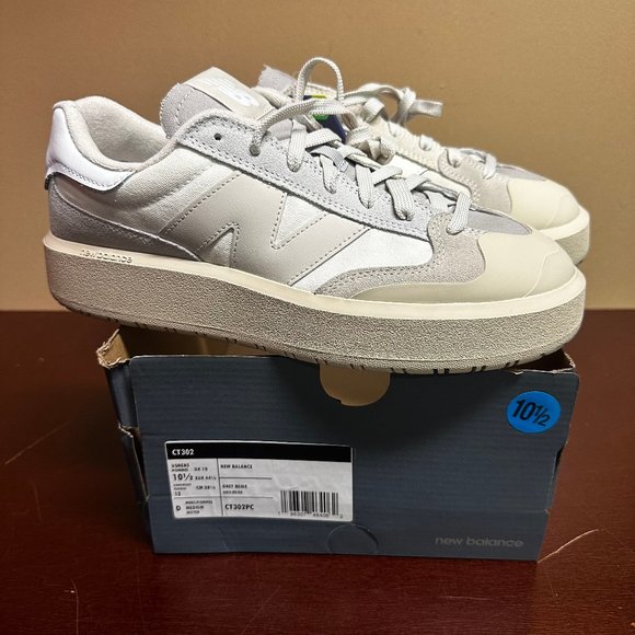 New Balance Mens Gray Beige CT302 Lace Up Athletic Tennis Shoes Size 10.5 or11.5